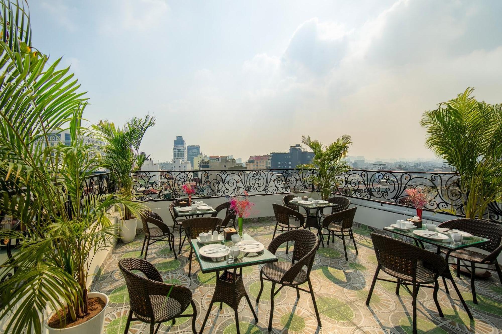 Dream Premium Hotel & Spa ハノイ市 エクステリア 写真
